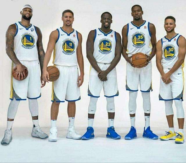 齐沃打了场 齐沃打了场